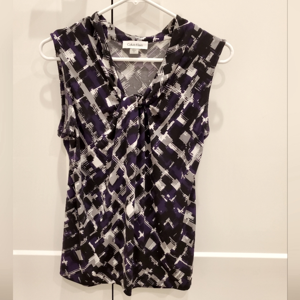 Calvin Klein Women's Sleeveless Blouse